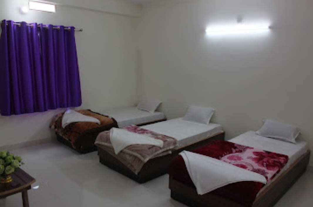 Real four bed group room at Happy International Guest House